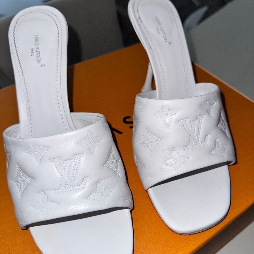 Louis Vuitton White Women's Heeled Sandals - Picture 11 of 11